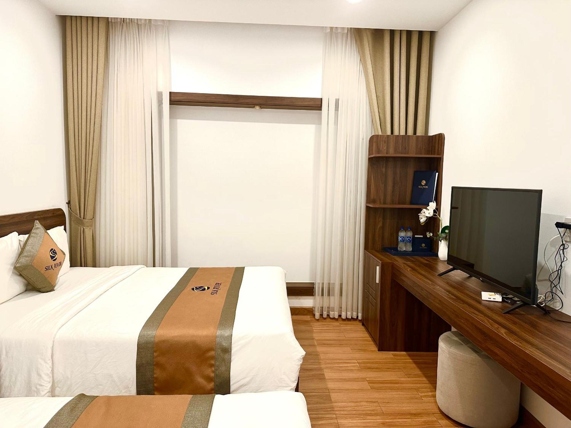 Silk River Hotel Ha Giang Dış mekan fotoğraf